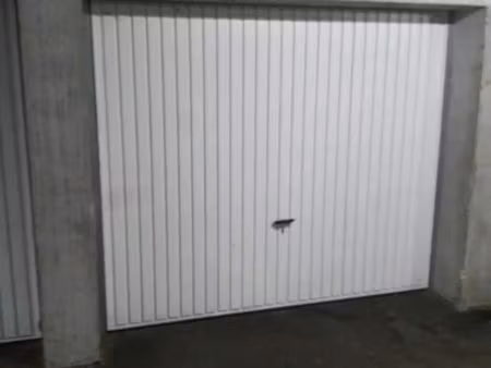 garage/box 12 m² besancon