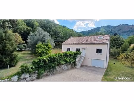 grande maison individuelle