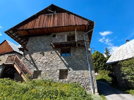 dans hameau au calme