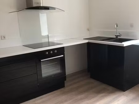 beau t3 55m2 avec terrasse et jardin collectif