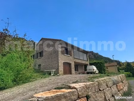 maison 5 pièces 141 m²