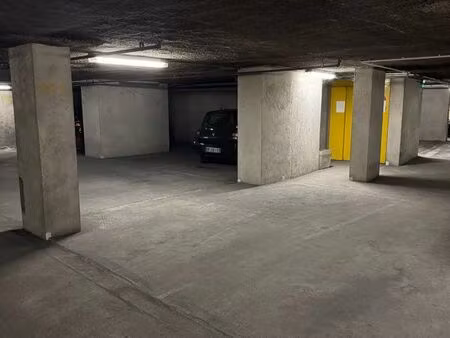 parking préfecture marseille 13006