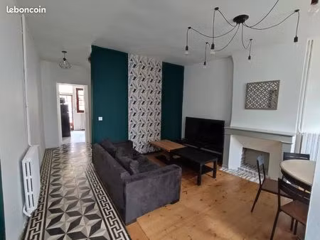 location maison de ville meublée