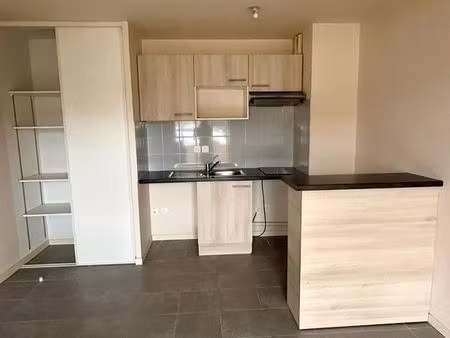 t2 de 40m2 au rdc avec terrasse