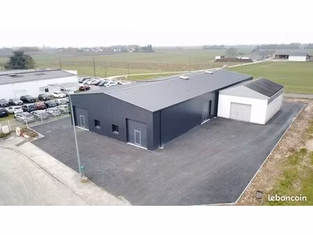 local dépôt 95m2 ou plus neuve