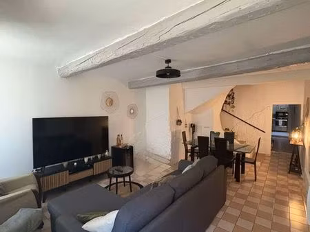 charmante maison de village à roubia - 90 m2 avec terrasse