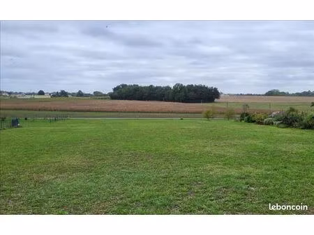 terrain 1 325 m² saint germain de lusignan