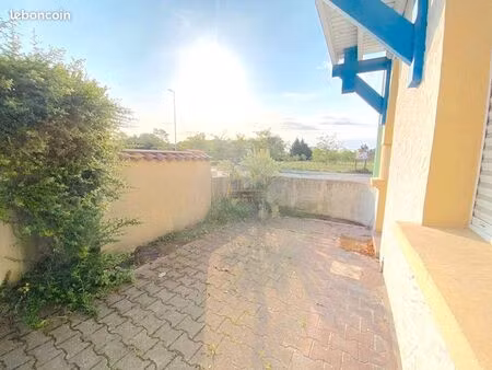 studio 1 pièce 14 m²