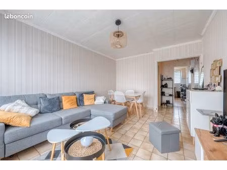 appartement crosne 3 pièce(s) 59 m2