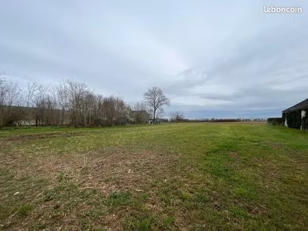 terrain 9 514 m² paudy