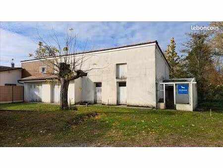 immeuble 80 m² saint seurin sur l isle