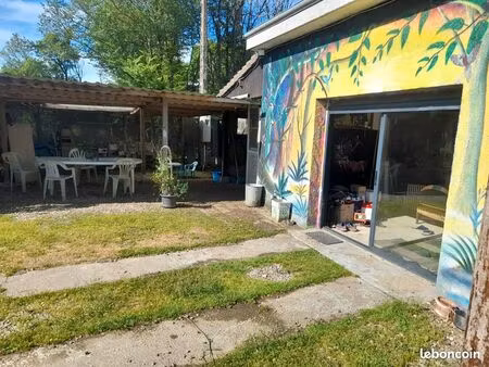 vends maison individuelle ds hameau