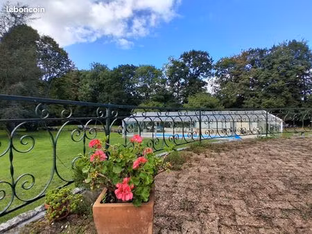 propriété 7 pièces 150 m²