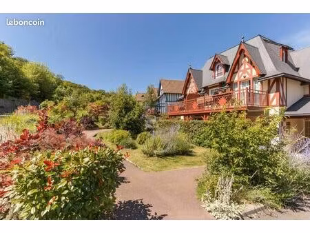 villa 3 pièces 47 m²