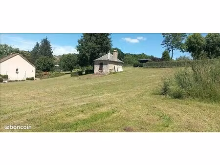 terrain 1 300 m² la chatre