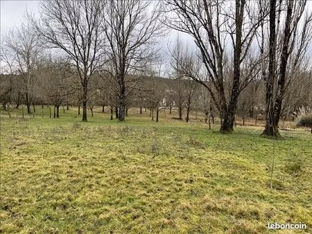 terrain 2 462 m² lagorce