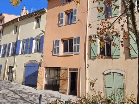 lorgues   charmante maison de village avec un atelier