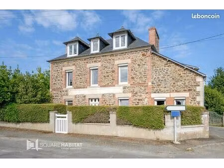 maison 8 pièces 165 m²