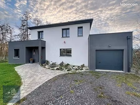 maison 7 pièces 149 m²