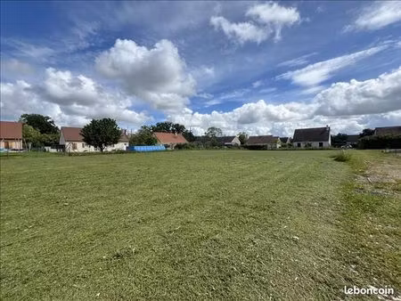 terrain 989 m² ainay le vieil