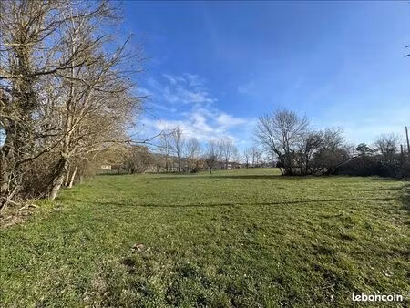 terrain 2 052 m² beauchalot