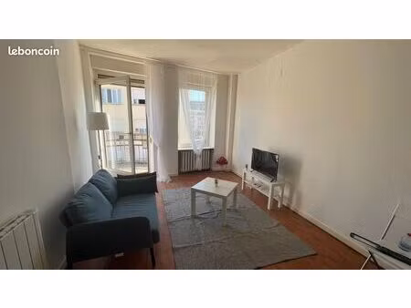 appartement f2 hyper centre-ville complètement meublé  très illuminé + balcon