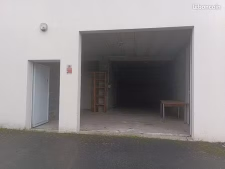 louer garage + bureau