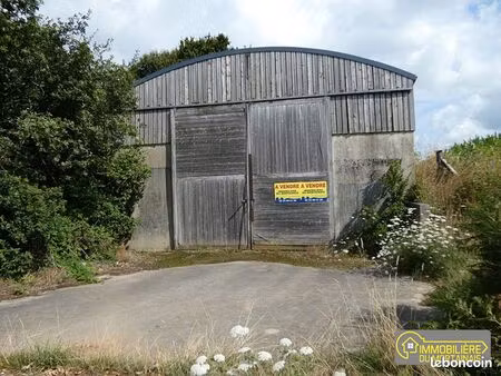 local 1840 m² saint symphorien des monts