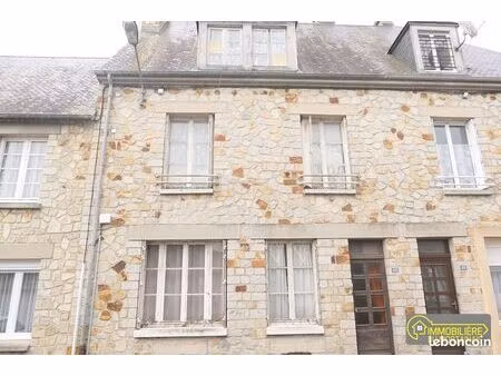 maison 3 pièces 85 m²