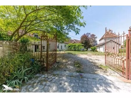 longère 16 pièces 520 m²