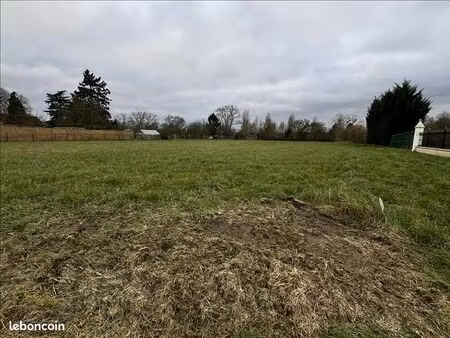 terrain 2 164 m² rille