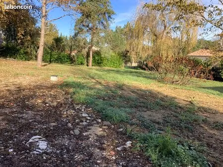 terrain à bâtir de 520 m2