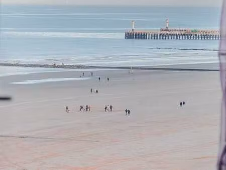 2-slaapkamer appartement op de zeedijk