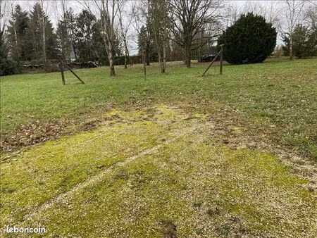 terrain 1 097 m² saunay