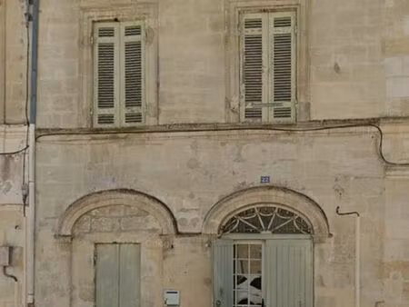 immeuble ancien à fort potentiel – lamarque (médoc)