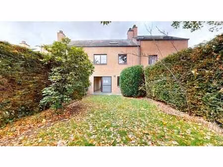rouge cloître - maison 5ch +/- 255m2 avec jardin et garage