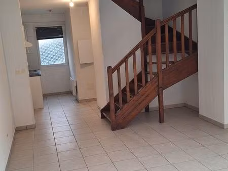 a louer : maison 3 pièces  créon  60 m²