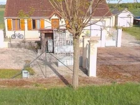 maison de 3 chambres a louer