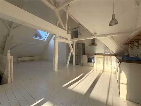 charme et authenticité pour ce bien 3 chambres