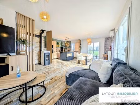 propriété 5 pièces 108 m²