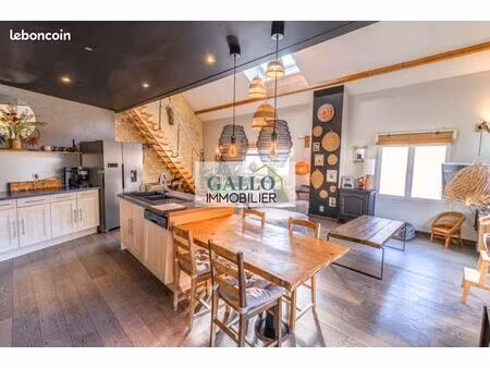 maison 5 pièces 160 m²