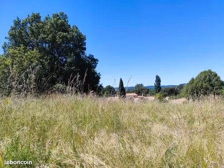 terrain 828 m² fumel