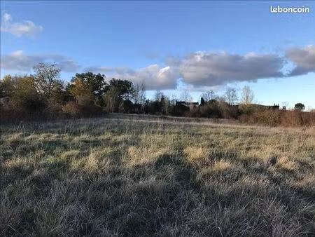 terrain 2 500 m² saint eutrope de born