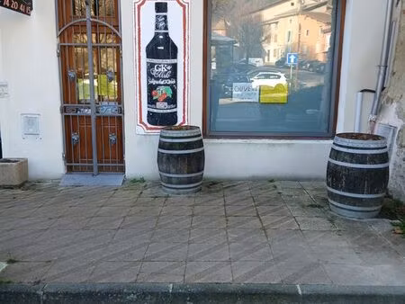 loue local commercial la côte saint andré