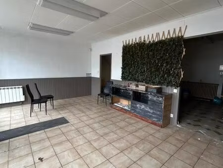 local commercial 50 m²