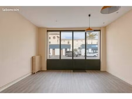 local commercial 20m2