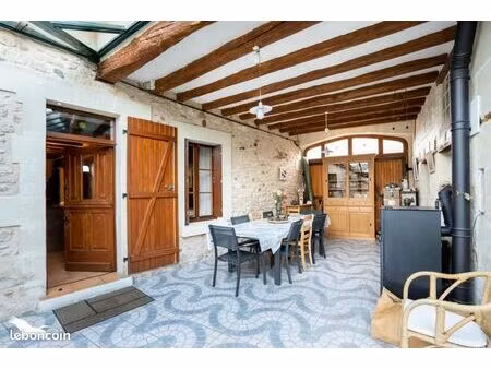 longère 5 pièces 195 m²