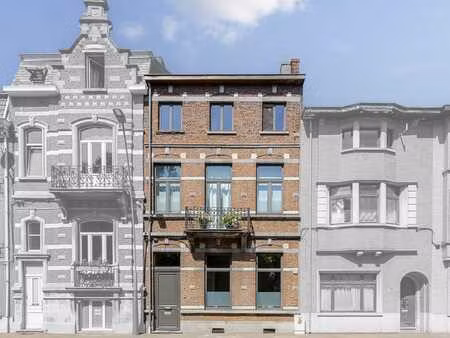 statige herenwoning in hartje aarschot – instapklaar en v...