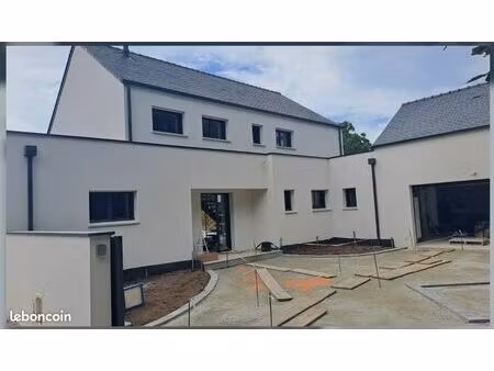 terrain 571 m² angers