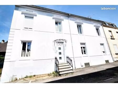 appartement 3 pièces 82 m²